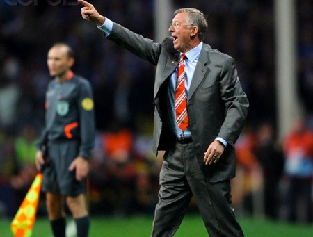 Fergie đề cao Chelsea cùng Liverpool, hạ thấp Man City - 1 Fergie đề cao Chelsea cùng Liverpool, hạ thấp Man City - 1