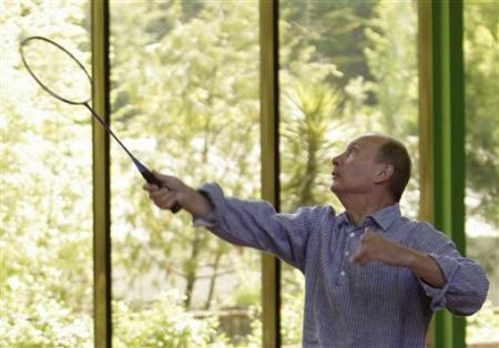 Chùm ảnh: Tình thân đặc biệt Putin - Medvedev - 5