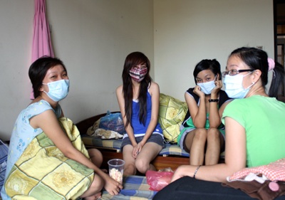Thâm nhập “ổ dịch” cúm A/H1N1 lớn nhất Hà Nội - 10 Thâm nhập “ổ dịch” cúm A/H1N1 lớn nhất Hà Nội - 10