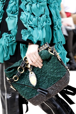 BST giày dép, túi xách Louis Vuitton - 26