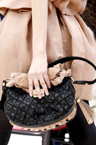 BST giày dép, túi xách Louis Vuitton - 12