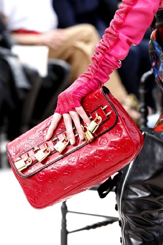 BST giày dép, túi xách Louis Vuitton - 36