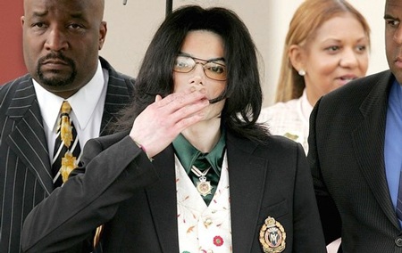 Michael Jackson sẽ được mai táng vào đúng ngày sinh nhật - 3 Michael Jackson sẽ được mai táng vào đúng ngày sinh nhật - 3