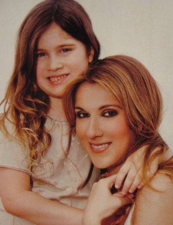 Celine Dion mang bầu ở tuổi 41 - 2