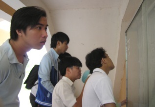 127 sinh viên “ngã ngửa” vì không được tốt nghiệp - 1