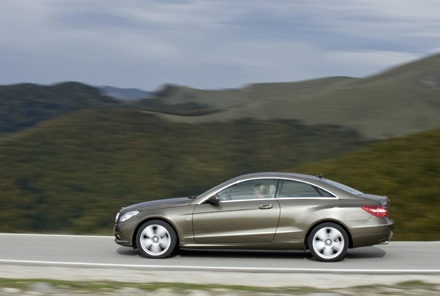 Mercedes Việt Nam giới thiệu E-class mới - 1 Mercedes Việt Nam giới thiệu E-class mới - 1