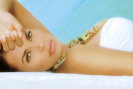 Hoa hậu Dominica: Lần này có làm nên chuyện? - 2