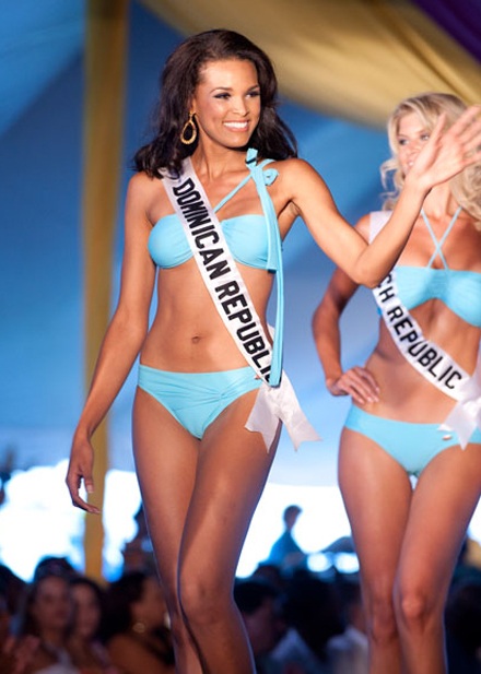 Hoa hậu Dominica: Lần này có làm nên chuyện? - 7