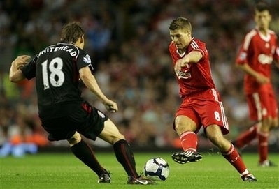 Liverpool gỡ thể diện bằng chiến thắng "4 sao" - 3 Liverpool gỡ thể diện bằng chiến thắng "4 sao" - 3