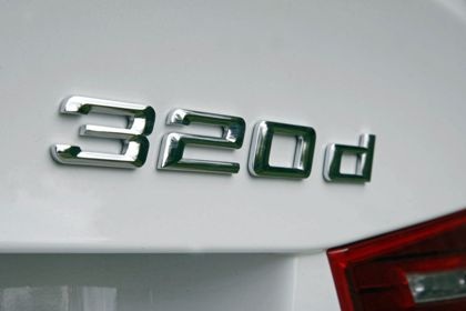 BMW 320d phiên bản tiết kiệm nhiên liệu - 7