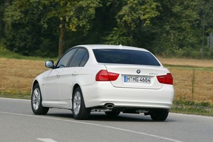 BMW 320d phiên bản tiết kiệm nhiên liệu - 6