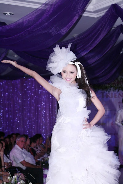 Ngắm cô dâu xinh đẹp Vũ Hoàng Điệp - 2 Ngắm cô dâu xinh đẹp Vũ Hoàng Điệp - 2