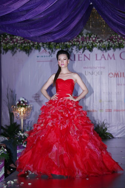 Ngắm cô dâu xinh đẹp Vũ Hoàng Điệp - 7 Ngắm cô dâu xinh đẹp Vũ Hoàng Điệp - 7