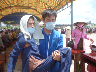 Ăn chay, “say” làm việc thiện - 4 Ăn chay, “say” làm việc thiện - 4