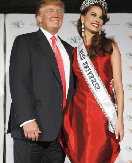 Xem lại đêm thi sôi động của Hoa hậu Hoàn vũ 2009 - 64