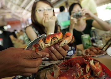 Bảo vệ sinh thái, Cù lao Chàm cấm kinh doanh Cua đá - 2