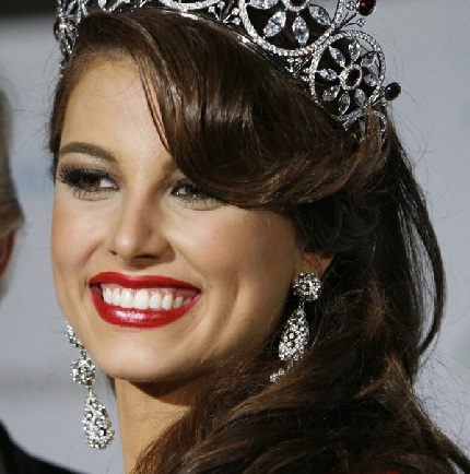 Xem lại đêm thi sôi động của Hoa hậu Hoàn vũ 2009 - 62