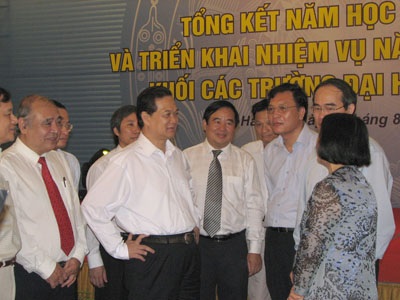 Thủ tướng đề nghị đổi mới mạnh mẽ cơ chế quản lý giáo dục - 1 Thủ tướng đề nghị đổi mới mạnh mẽ cơ chế quản lý giáo dục - 1
