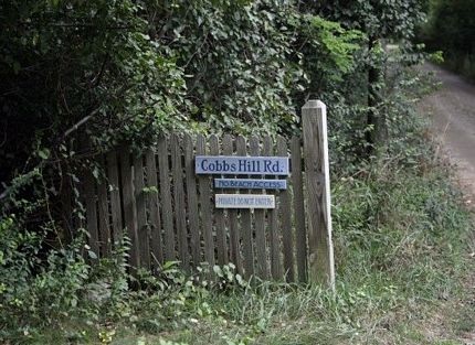 Chùm ảnh: Kỳ nghỉ hè của gia đình Tổng thống Mỹ  - 11