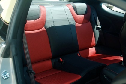 Cận cảnh Hyundai Genesis Coupe 2010 - 12 Cận cảnh Hyundai Genesis Coupe 2010 - 12