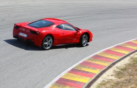Chi tiết nội thất Ferrari 458 Italia - 5 Chi tiết nội thất Ferrari 458 Italia - 5