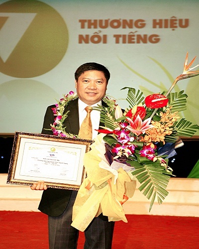 Hệ thống Anh Văn hội Việt Mỹ - “Thương hiệu nổi tiếng nhất ngành hàng giáo dục đào tạo” - 1 Hệ thống Anh Văn hội Việt Mỹ - “Thương hiệu nổi tiếng nhất ngành hàng giáo dục đào tạo” - 1