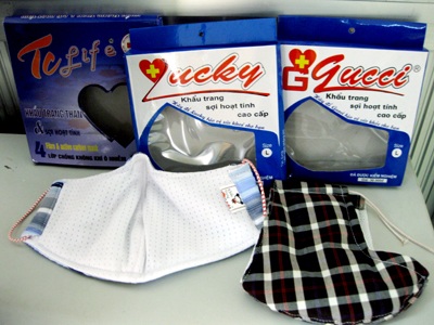 Công nghệ “úp” khẩu trang hoạt tính rởm - 1