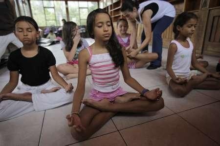 Đột nhập lò đào tạo hoa hậu nhí ở Venezuela - 5