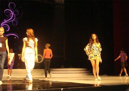 Thái Hà nỗ lực tập luyện cho đêm chung kết  - 1