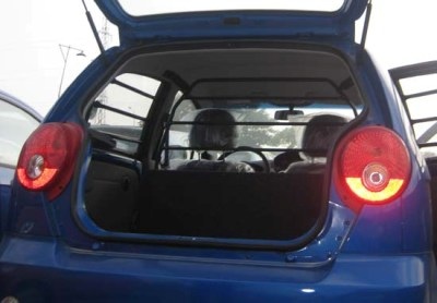 Matiz Van: Xe nội được đăng ký, xe ngoại “hãy đợi đấy”! - 6 Matiz Van: Xe nội được đăng ký, xe ngoại “hãy đợi đấy”! - 6