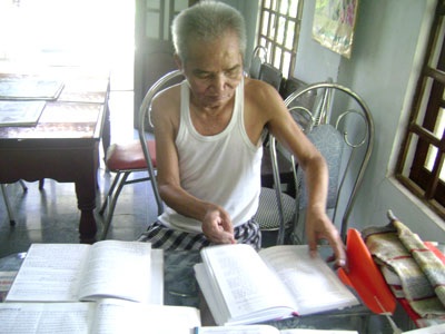 Mỗi ngày viết một câu chuyện về Người - 2 Mỗi ngày viết một câu chuyện về Người - 2