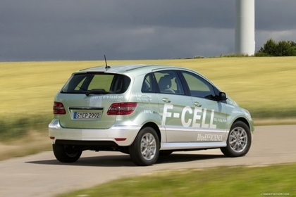 Mercedes giới thiệu xe B-Class F-CELL chạy hydro - 7
