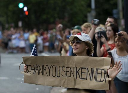 Nước Mỹ tiễn biệt "con sư tử của Thượng viện" - 14