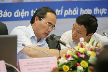 4 tiếng cùng độc giả “chất vấn” Phó thủ tướng - 2