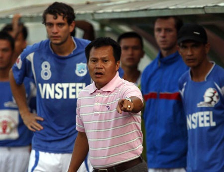 Đội TP.HCM thanh lý hợp đồng với HLV Lư Đình Tuấn - 1