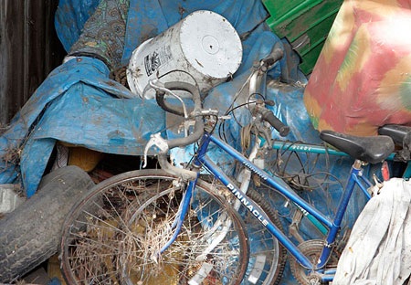 Bên trong nhà tù của "nô lệ tình dục" Mỹ - 24