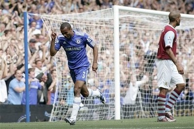 Đội hình tiêu biểu giải Ngoại hạng tuần qua - 2