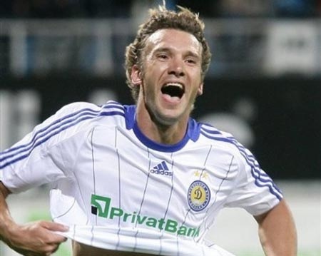 Vừa hồi hương, Shevchenko đã kịp “nổ súng”  - 1