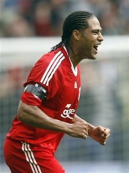 Đội hình tiêu biểu giải Ngoại hạng tuần qua - 1