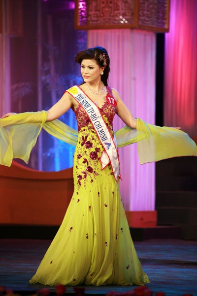 Ấn tượng từ những “quý bà” đẹp lớn tuổi - 8 Ấn tượng từ những “quý bà” đẹp lớn tuổi - 8