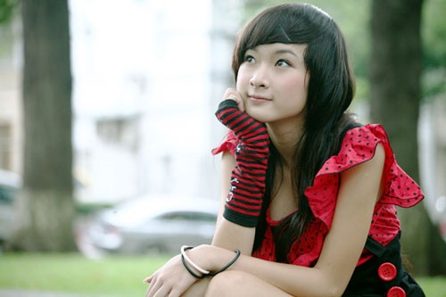 Nữ sinh 14 tuổi mơ ước làm hoa hậu - 1 Nữ sinh 14 tuổi mơ ước làm hoa hậu - 1
