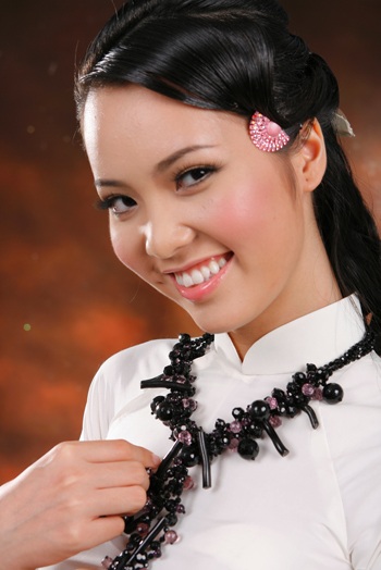 Á hậu Thuỵ Vân: Tôi vốn được cho là “người đẹp an toàn”... - 1 Á hậu Thuỵ Vân: Tôi vốn được cho là “người đẹp an toàn”... - 1