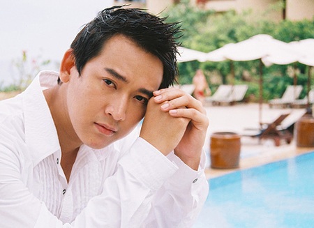 Hứa Vĩ Văn tranh thủ đóng thêm phim ma - 1 Hứa Vĩ Văn tranh thủ đóng thêm phim ma - 1