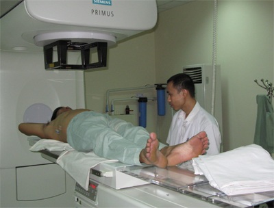 Chi trả cả khám ngoài giờ hành chính, khám ở nước ngoài - 1 Chi trả cả khám ngoài giờ hành chính, khám ở nước ngoài - 1