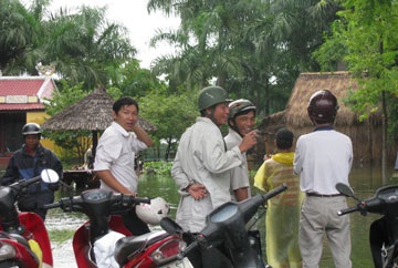 Chưa bao giờ Đà Nẵng ngập cao đến thế - 11 Chưa bao giờ Đà Nẵng ngập cao đến thế - 11