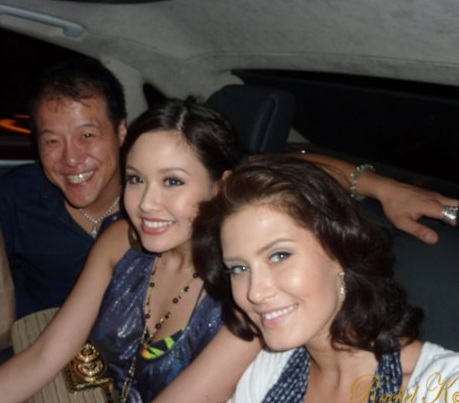 Người đẹp Nga và Singapore kết thân sau cuộc thi HHHV - 7 Người đẹp Nga và Singapore kết thân sau cuộc thi HHHV - 7