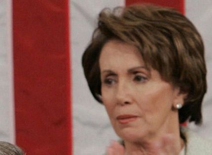 Chủ tịch Hạ viện Mỹ trung thành với tóc ngắn - 3