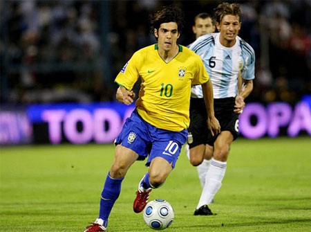 Kaka chúc phúc cho kình địch Argentina - 1 Kaka chúc phúc cho kình địch Argentina - 1