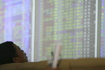 Thị trường hồi phục đáng kể vào cuối phiên - 1 Thị trường hồi phục đáng kể vào cuối phiên - 1