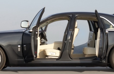 Rolls-Royce chính thức giới thiệu Ghost - 2 Rolls-Royce chính thức giới thiệu Ghost - 2